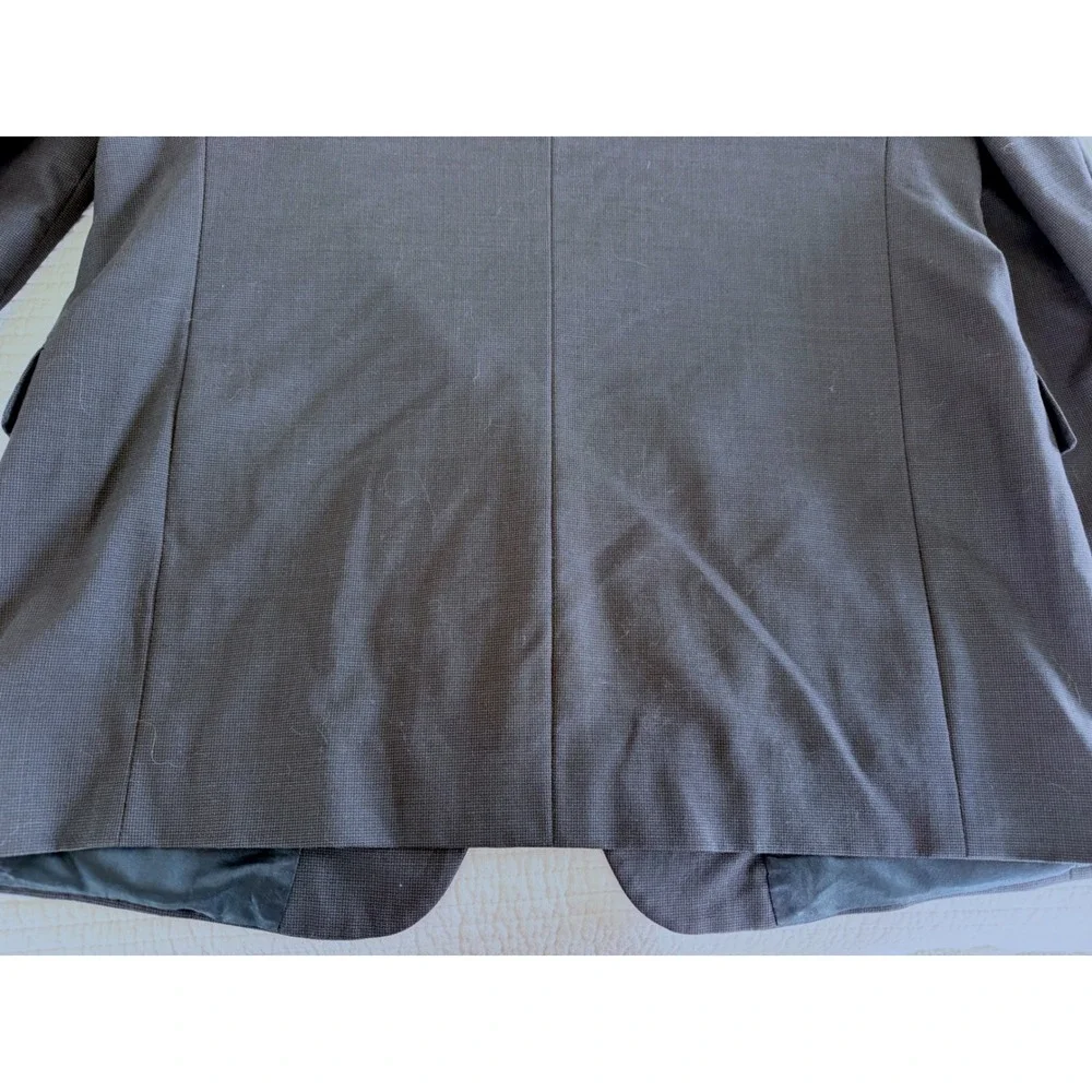 Tommy Hilfiger Mens 3 Button Suit Set Charcoal Grey Made in USA Pleated Cuffed
